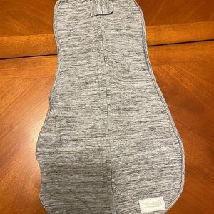 The original woombie baby swaddle 0-3 months